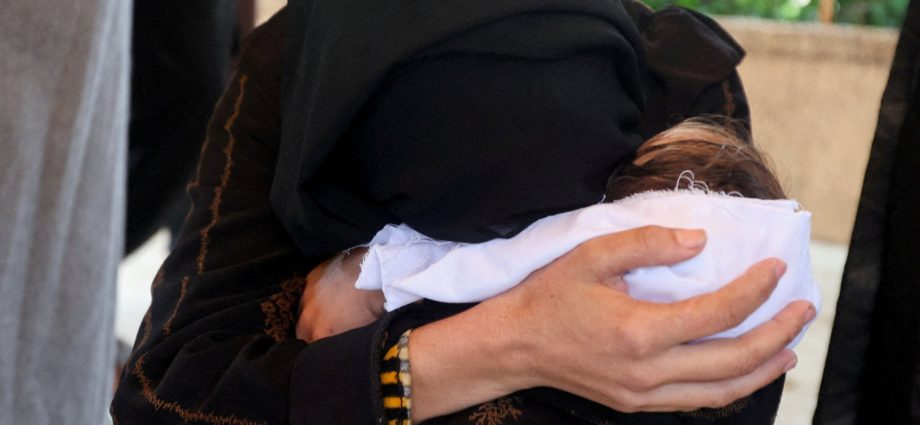 ‘tears-and-grief’:-mother’s-day-in-gaza-marked-by-mourning