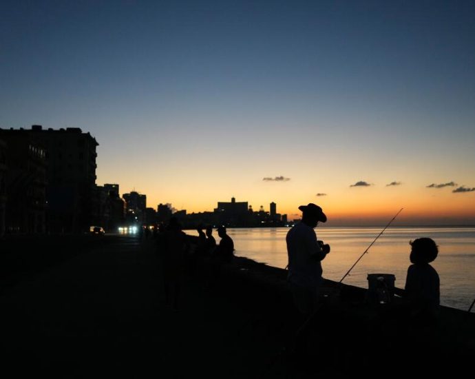 granderson:-the-traitor-wants-to-‘take’-cuba,-but-we’ve-done-that-repeatedly-before