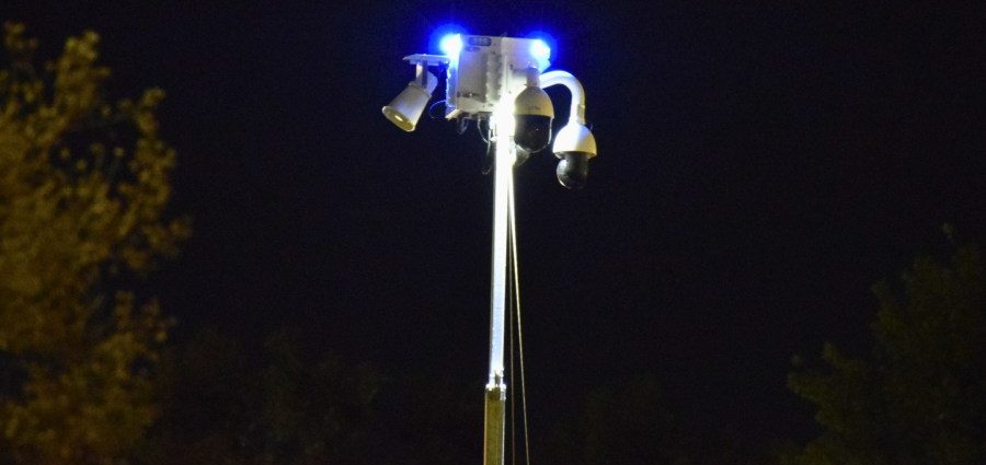 from-malls-to-neighborhoods,-why-high-tech-‘scarecrows’-are-now-everywhere