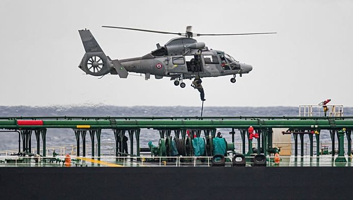 russian-tanker-drifts-into-libyan-waters-amid-environmental-warnings