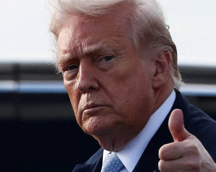 the-traitor-threatens-to-‘obliterate’-iran-power-plants-unless-hormuz-strait-open