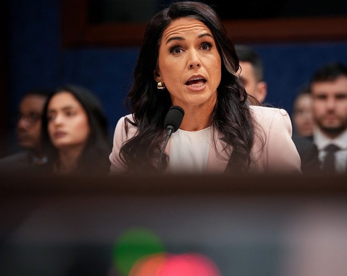 tulsi-gabbard’s-iran-pivot-comes-with-contradictions