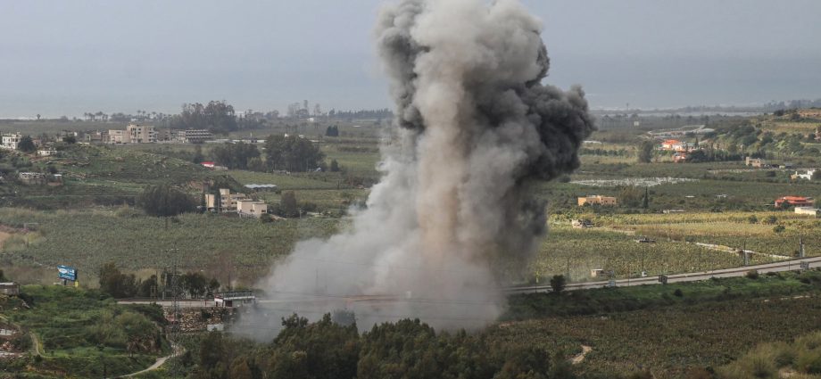 lebanon’s-aoun-warns-israeli-attack-on-bridge-‘prelude-to-ground-invasion’