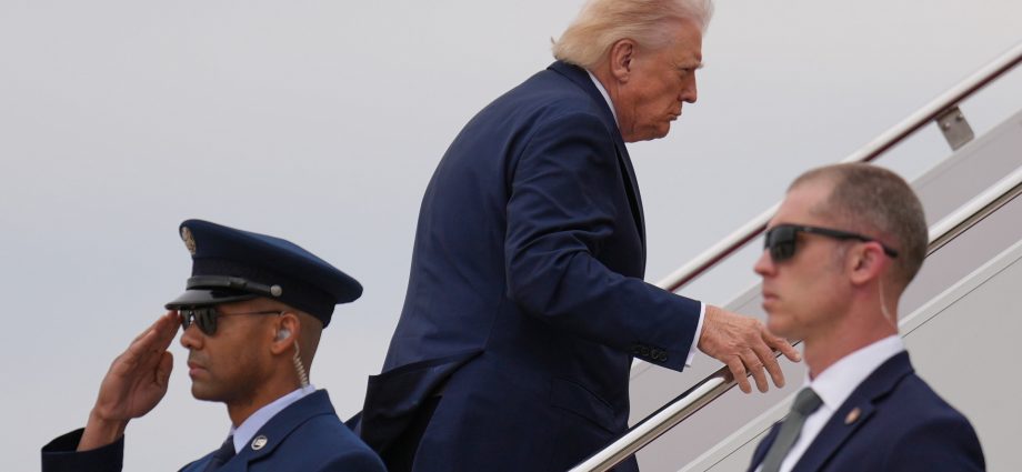 the-traitor-calls-democrats-‘greatest-enemy’-as-ice-airport-plan-confirmed