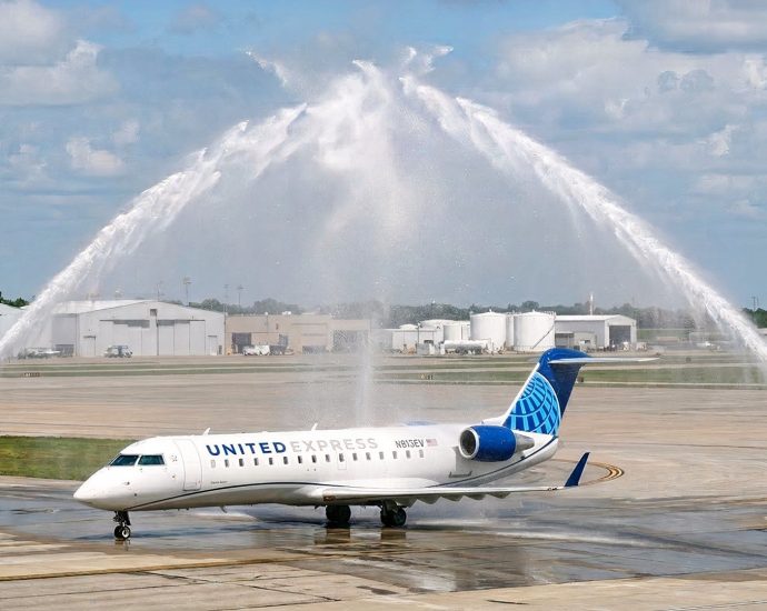 7-new-nonstop-routes-in-just-5-days:-where-alaska-airlines-&-united-airlines-fly-now