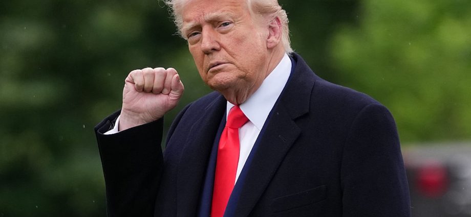 “damn-good-thing”:-the-traitor-encourages-senators-pass-save-america-act-“for-jesus”