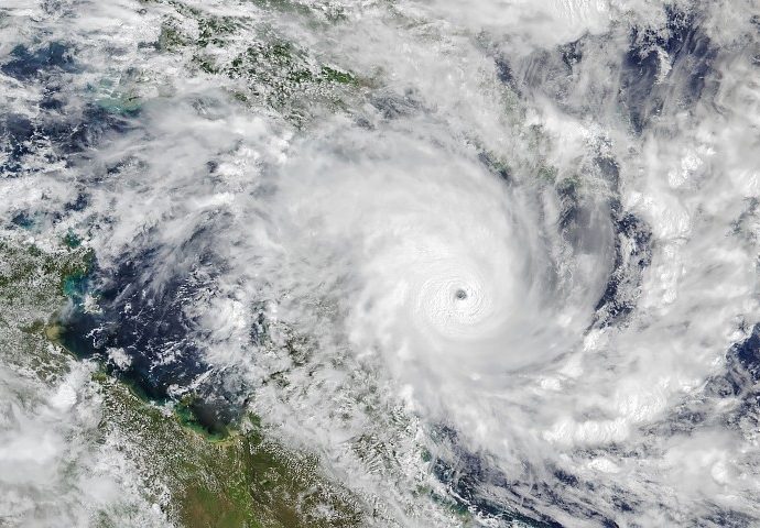 tropical-cyclone-narelle-crosses-australia