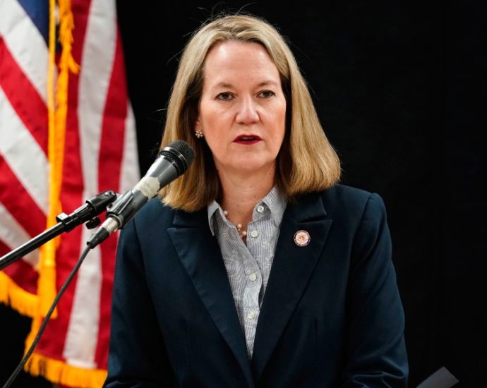 kalshi-and-polymarket-place-new-bans-on-insider-trading-as-senators-move-to-curb-prediction-markets