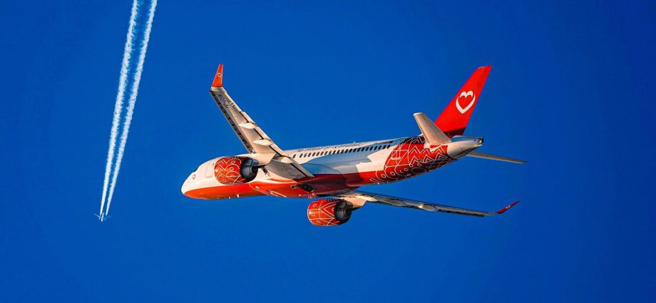 this-tiny-airline-just-launched-london’s-new-longest-ever-airbus-a220-route