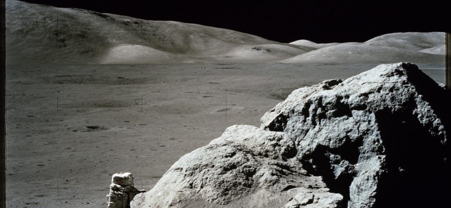 nasa’s-water-hunting-tool-will-help-scout moon’s-south-pole 