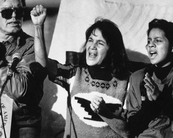 cesar-chavez’s-shadow