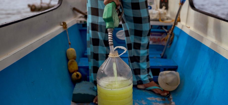 philippines-declares-national-emergency-as-fuel-supplies-dwindle