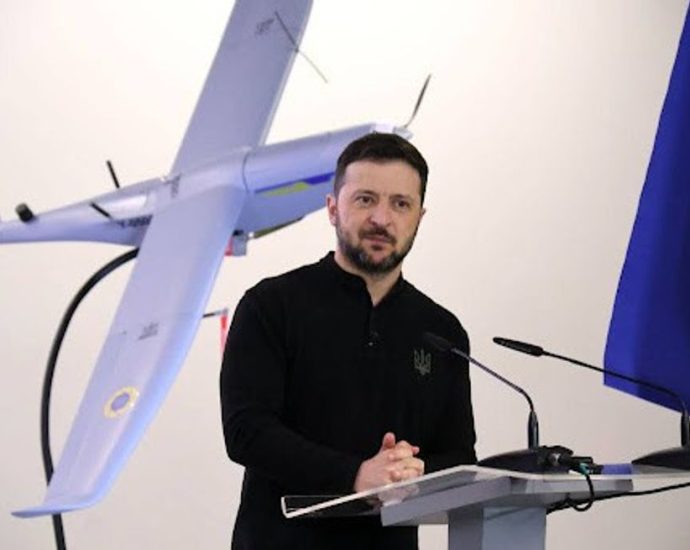 zelensky-plays-his-hand