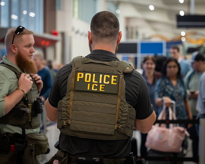 ice-at-airports:-the-traitor’s-troll-move-backfires