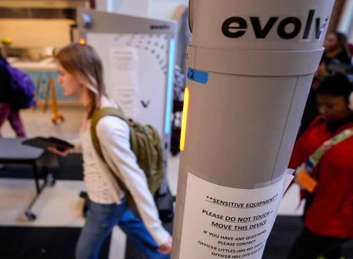 georgia-could-become-the-first-state-with-weapons-detection-in-all-public-schools
