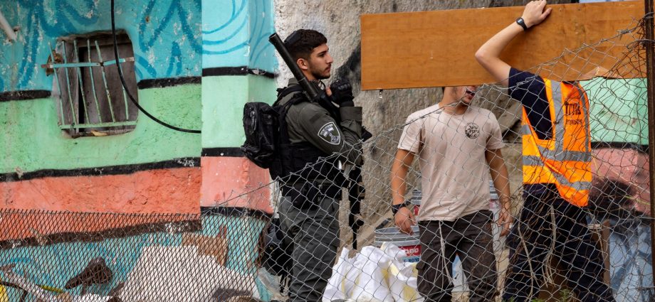 israel-forcibly-displaces-more-palestinian-families-in-east-jerusalem