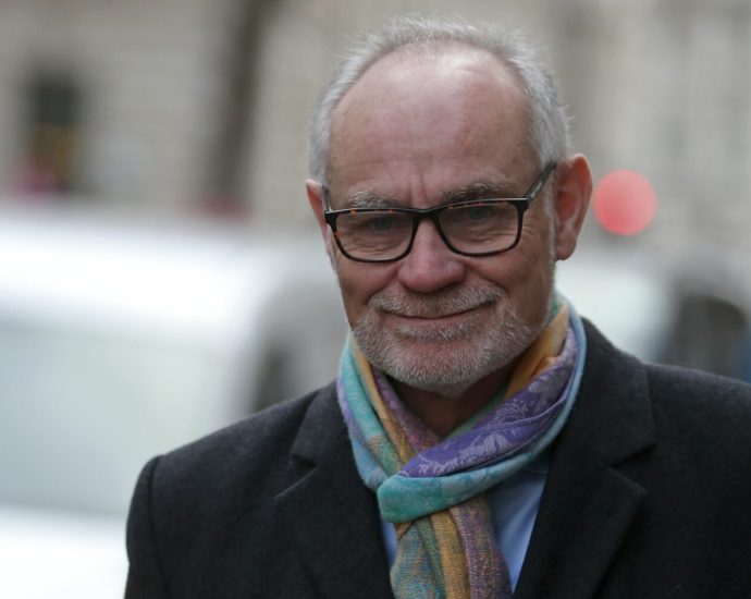 ex-tory-minister-crispin-blunt-fined-after-pleading-guilty-to-drug-possession