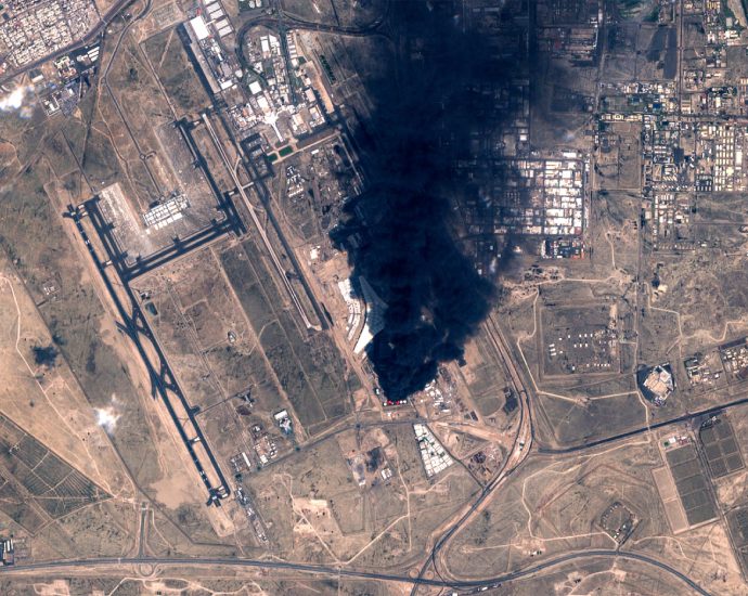 iran-war-live:-us-demands-tehran-accept-defeat;-israel-pounds-lebanon