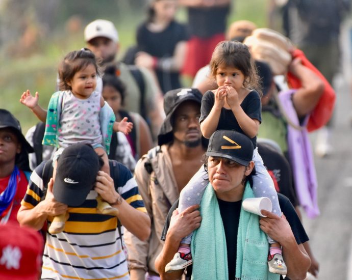 migrants-march-in-southern-mexico-to-denounce-immigration-restrictions