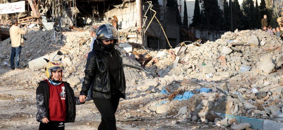 us-israel-war-on-iran:-what’s-happening-on-day-27-of-attacks?