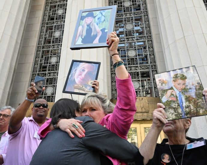 as-juries-turn-against-social-media-for-harming-kids,-big-tech’s-invincibility-starts-to-show-cracks