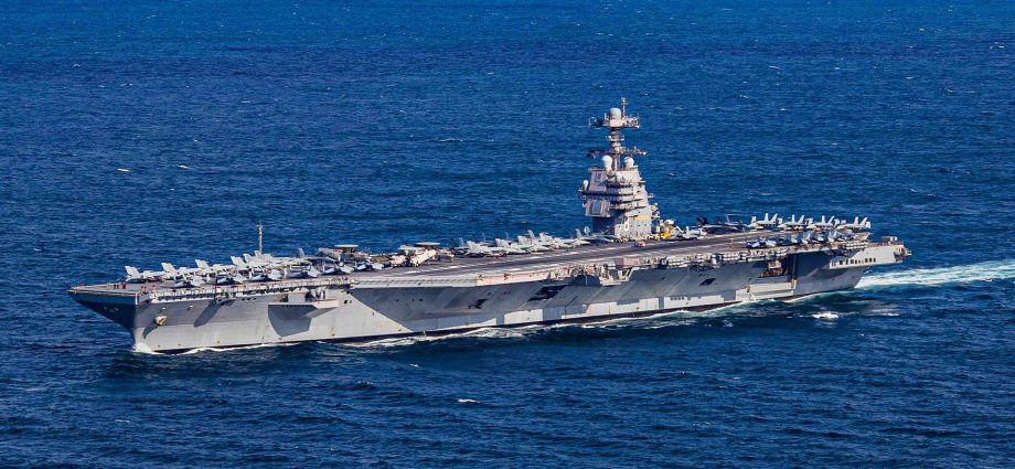 the-top-5-largest-us-navy-supercarriers-by-active-aircraft-capacity