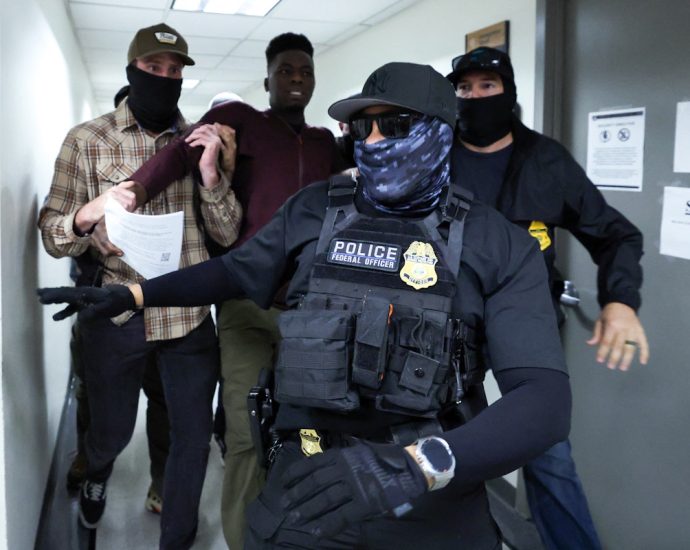 doj-forced-to-admit-ice-lies-about-immigration-court-arrests