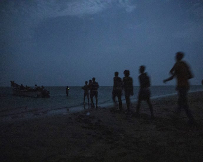 at-least-nine-people-dead,-dozens-missing-as-boat-sinks-off-djibouti-coast
