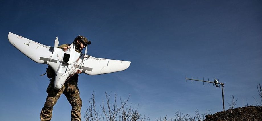 from-kyiv’s-skies-to-the-persian-gulf:-how-ukraine’s-drone-technology-is-reshaping-global-defense