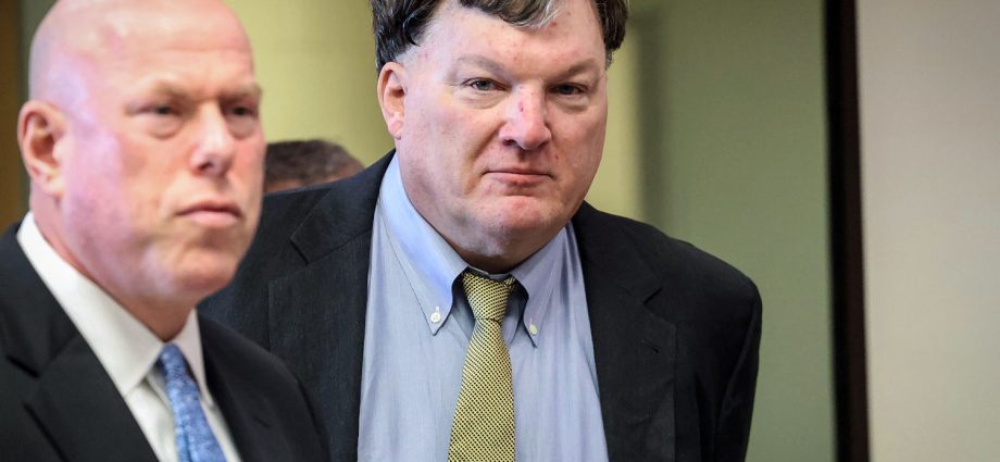 suspect-in-gilgo-beach-serial-killings-expected-to-plead-guilty,-sources-say