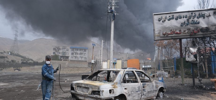 the-traitor’s-war-may-hasten-the-end-of-oil-and-gas-dependence