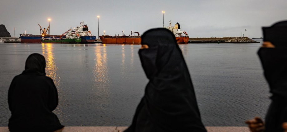 ‘we-don’t-sleep’:-sailors-stranded-in-persian-gulf-as-rockets-fly-over-their-heads