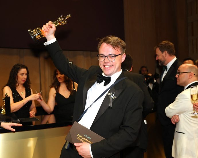 russia-declares-protagonist-of-oscar-winning-documentary-a-‘foreign-agent’