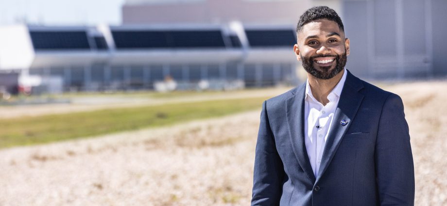 i-am-artemis:-michael-guzman