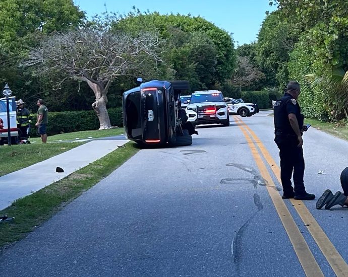 tiger-woods-arrested-for-suspected-dui-after-rolling-his-car