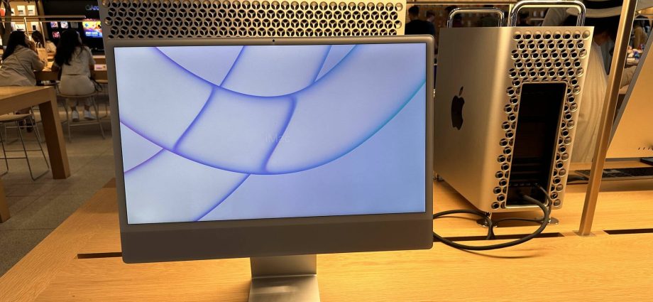 apple’s-last-tower-topples…-and-the-others-will-follow