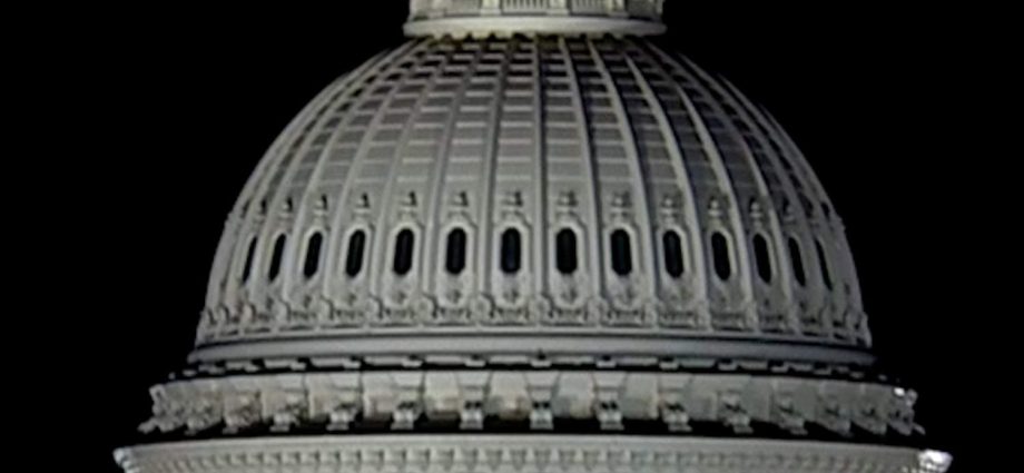 house-passes-bill-to-fully-fund-dhs