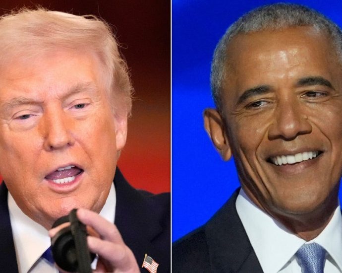 the-traitor-recalls-getting-roasted-by-obama-at-2011-white-house-dinner:-‘every-joke-was-about-me’