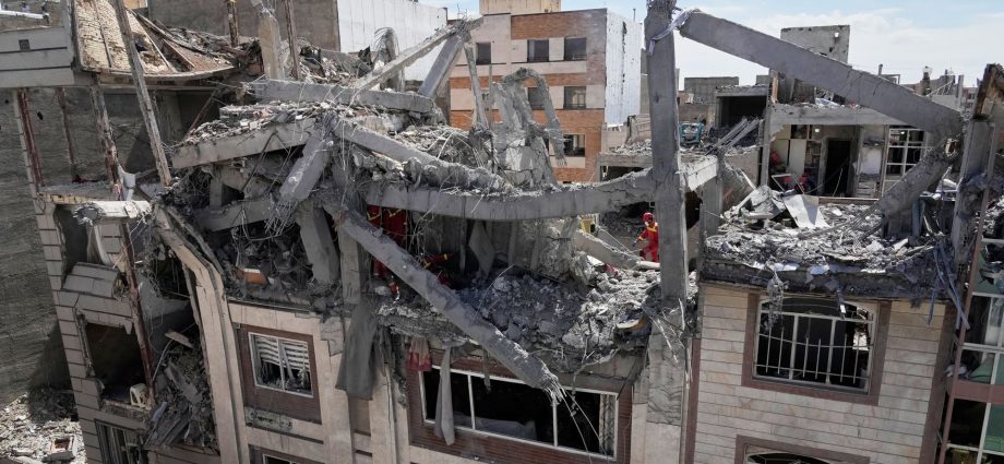 at-least-12-us-service-members-injured-in-attack-on-saudi-arabian-air-base:-reports