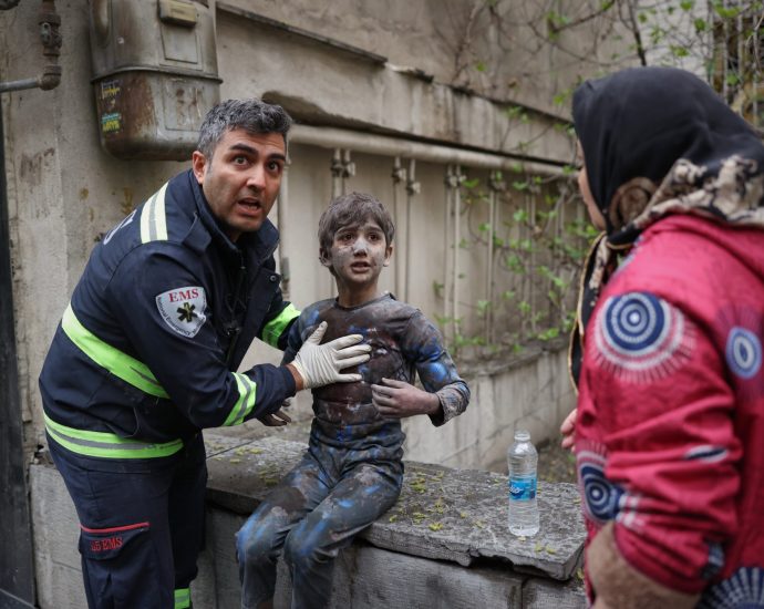 iran-war-live:-tehran-warns-us,-israeli-universities;-houthis-fire-missiles