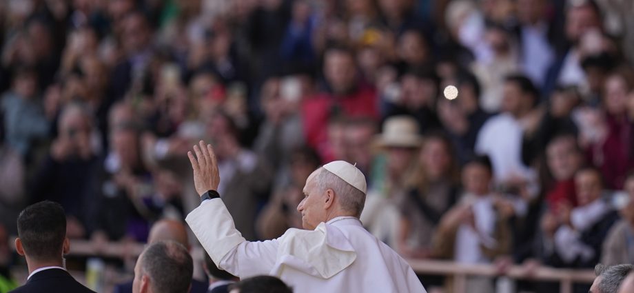 pope-leo-xiv-visits-monaco,-calls-for-rejection-of-greed-and-‘idols’