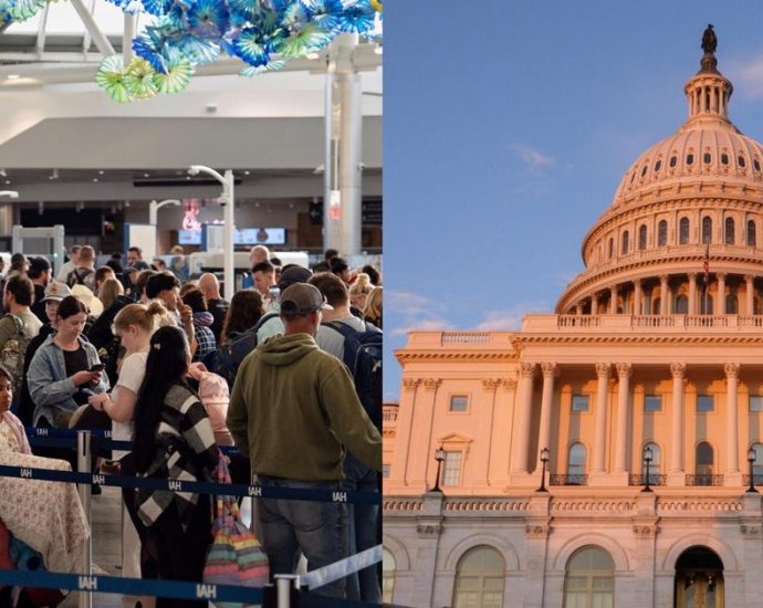 Airport security lines, Congress both stuck in gridlock