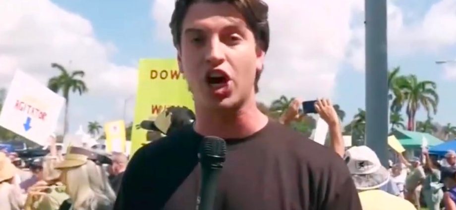 ‘no-kings’-protester-assaulted-by-maga-fan-at-event-near-mar-a-lago:-report