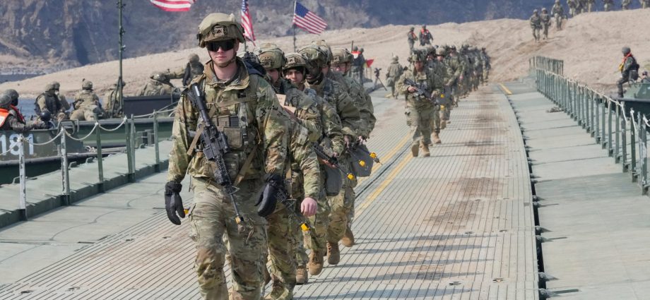 pentagon-readies-for-weeks-of-us-ground-operations-in-iran:-report