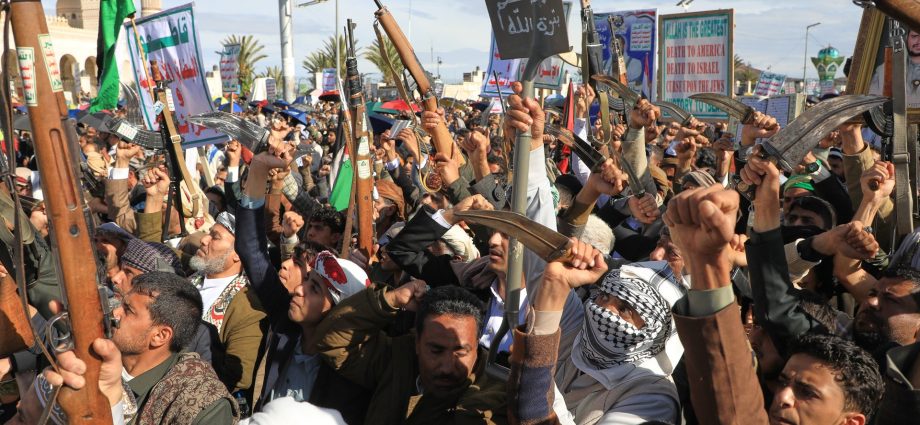 houthis-launch-first-missile-attack-on-israel-since-start-of-iran-war