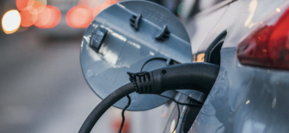 German pilot shows 700 EVs can provide redispatch services