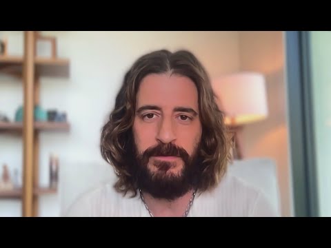 ‘the-chosen’-actor-calls-for-peace-on-palm-sunday-|-newsnation-live