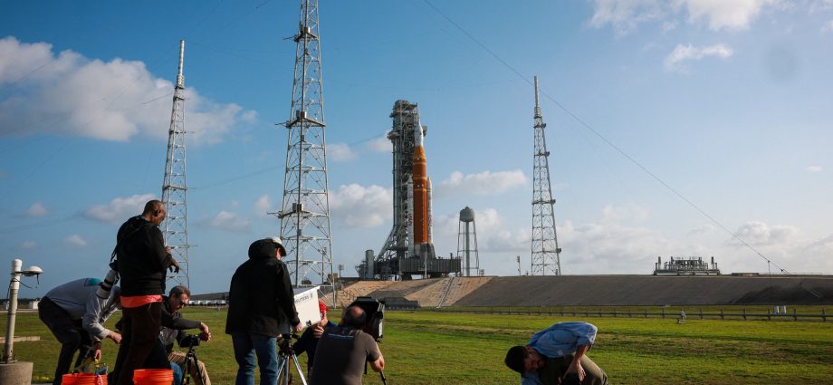 nasa-says-astronauts-ready-for-first-moon-mission-in-more-than-50-years