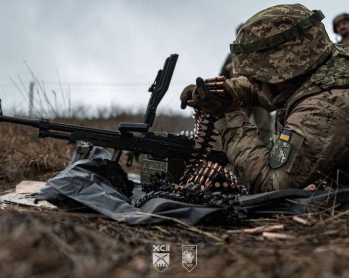 us-copies-ukraine:-washington-launches-amazon-backed-uavs-marketplace,-inspired-by-kyiv’s-brave1-market-and-dot-chain-defense