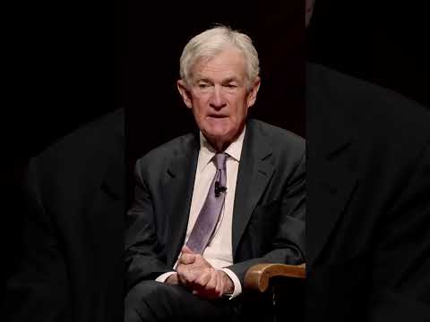 powell-tells-students-to-be-optimistic-about-us-job-market,-ai